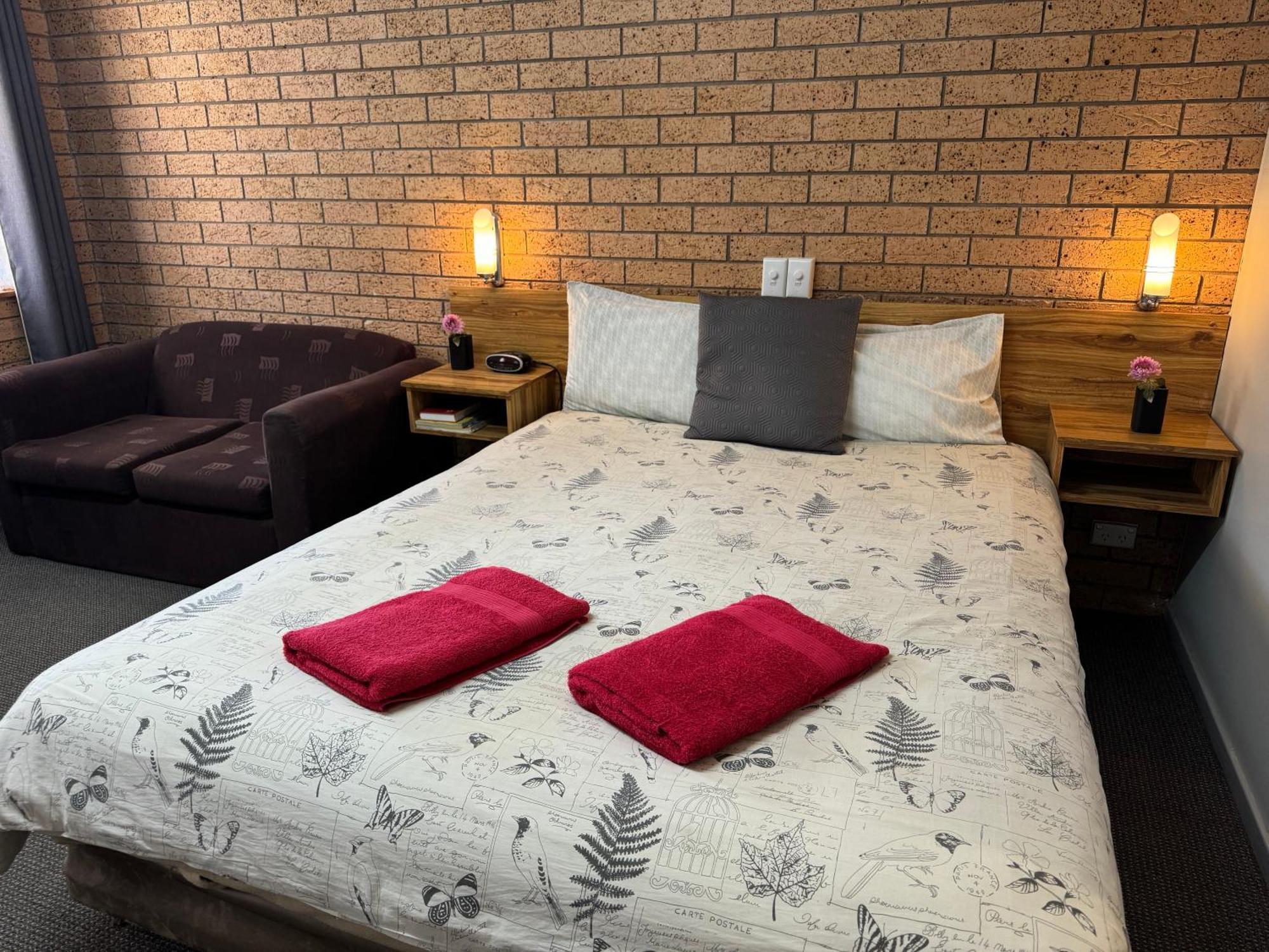 Three Ways Motel Гілгандра Екстер'єр фото